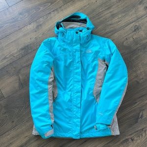 THE NORTH FACE • Women’s 3-in-1 Hyvent Jacket • M